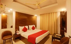 Hotel Charming Chanakya